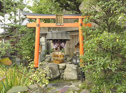 八臂辨財天・大般若転読法要